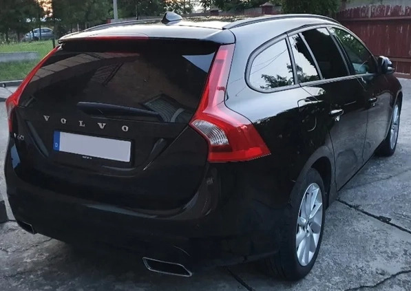 Volvo V60 cena 35900 przebieg: 299000, rok produkcji 2016 z Bochnia małe 497
